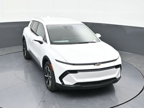 New 2026 Chevrolet Equinox EV LT FWD image 54