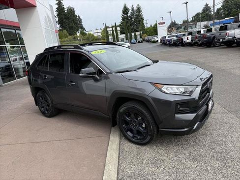 Certified 2020 Toyota RAV4 TRD Off-Road AWD/4WD image 9