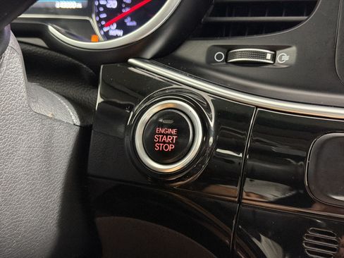 Used 2016 Kia Optima Hybrid FWD image 17