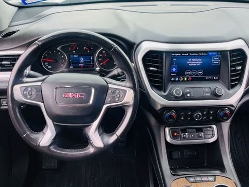 Used 2020 GMC Acadia SLE w/ Driver Convenience Package image 11