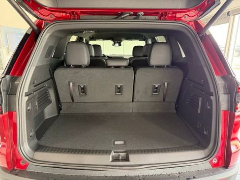 New 2025 GMC Acadia Elevation w/ Elevation Premium Package image 9