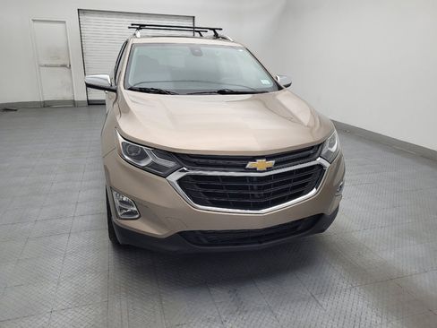 Used 2018 Chevrolet Equinox Premier FWD image 14