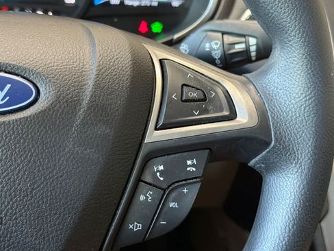 Used 2020 Ford Fusion SE FWD image 27