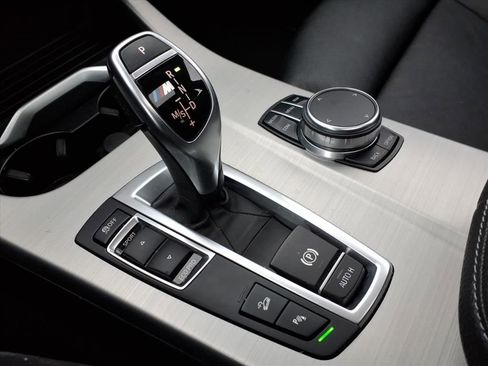 Used 2018 BMW X4 M40i image 19