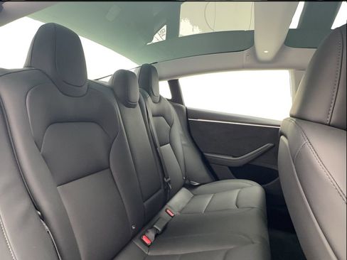 Used 2025 Tesla Model 3 Long Range AWD/4WD image 19