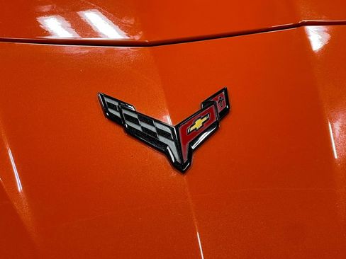 Used 2021 Chevrolet Corvette Stingray Coupe w/ 1LT RWD image 40