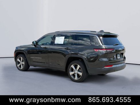 Used 2022 Jeep Grand Cherokee L Limited AWD/4WD image 5