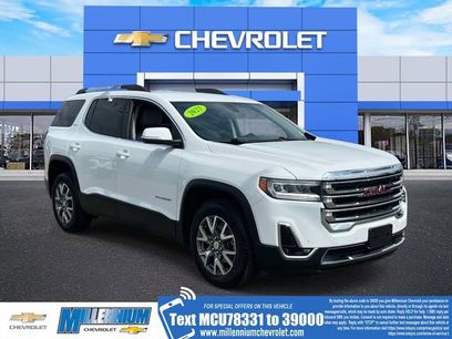 Certified 2023 GMC Acadia SLT w/ Preferred Package