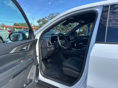 New 2026 Chevrolet Traverse LT w/ Enhanced Driving Package image 7