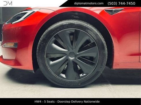 Used 2024 Tesla Model S AWD/4WD image 37