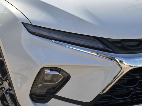 New 2026 Chevrolet Blazer LT w/ Convenience Package FWD image 9