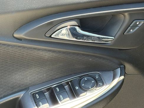 Used 2023 Chevrolet Malibu LT FWD image 6
