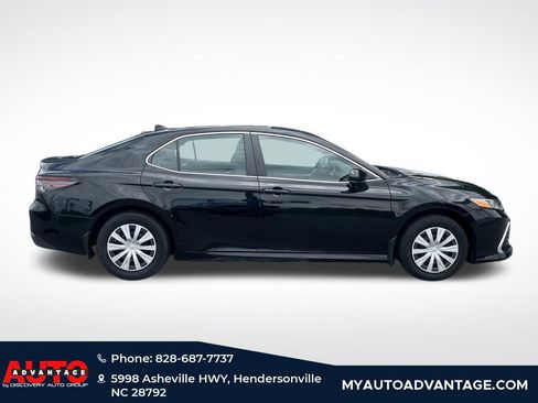 Used 2024 Toyota Camry LE FWD image 2