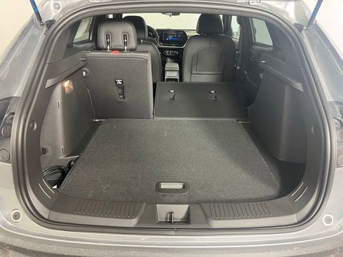 New 2026 Chevrolet Trax RS w/ Sunroof Package image 23