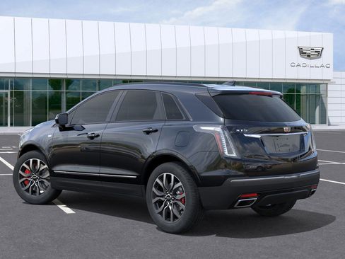 New 2025 Cadillac XT5 Sportv image 3