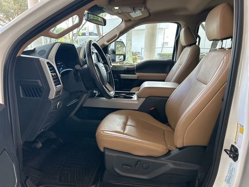 Used 2022 Ford F350 Lariat w/ Lariat Value Package image 5