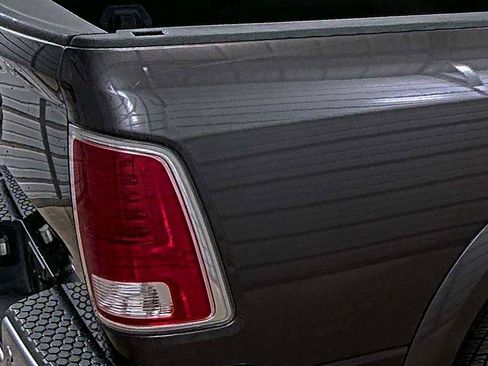 Used 2018 RAM 2500 Laramie image 13