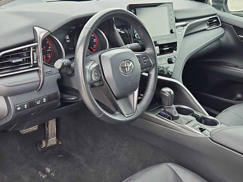 Used 2024 Toyota Camry XSE FWD image 10