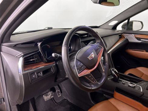 Used 2020 Cadillac XT5 Premium Luxury image 8