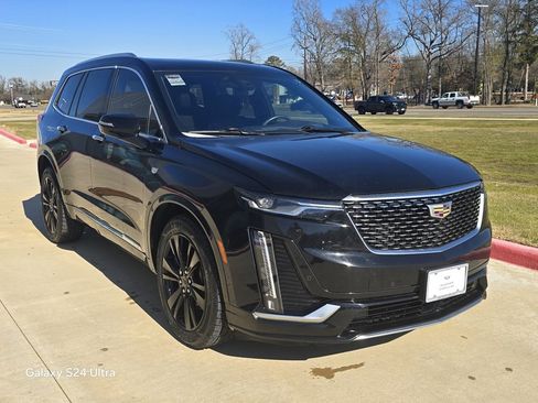 Used 2020 Cadillac XT6 Premium Luxury image 7