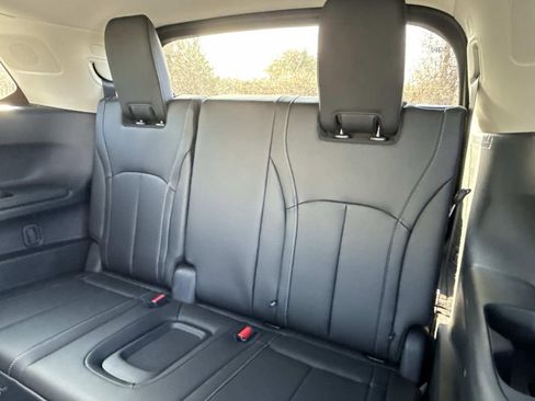 New 2026 INFINITI QX60 Luxe w/ Cargo Package image 19