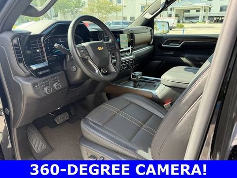 Used 2026 Chevrolet Silverado 1500 High Country w/ High Country Premium Package AWD/4WD image 11