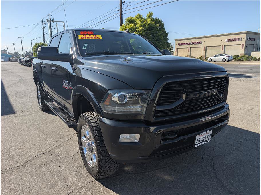 Used 2018 RAM 2500 Laramie w/ Sport Appearance Group AWD/4WD image 3