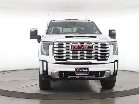 Used 2024 GMC Sierra 2500 Denali w/ Denali Reserve Package AWD/4WD image 12