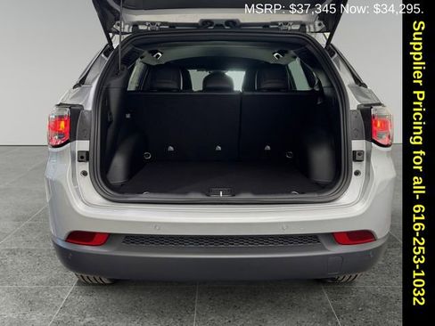 New 2026 Jeep Compass Limited image 20