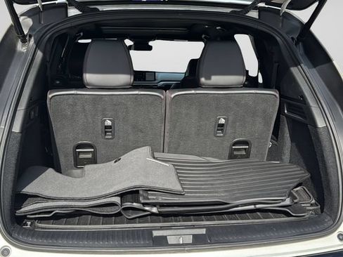 Used 2022 Acura MDX A-Spec AWD/4WD image 19