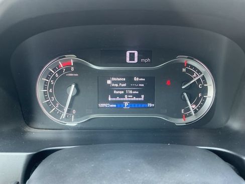 Used 2017 Honda Pilot Touring image 14