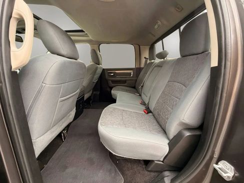 Used 2017 RAM 1500 Big Horn RWD image 28