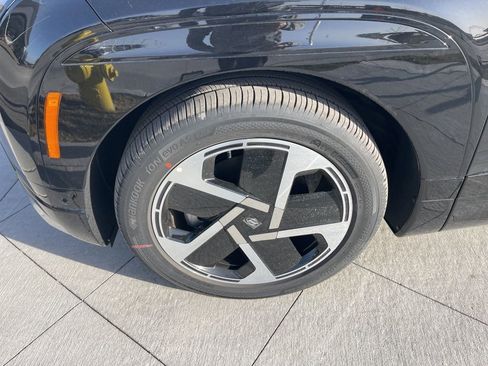New 2026 Hyundai Ioniq 9 Calligraphy AWD/4WD image 9