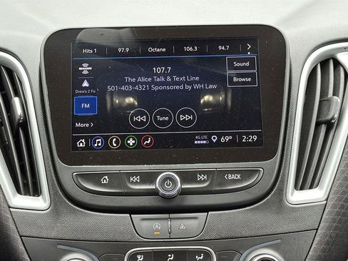 Used 2024 Chevrolet Malibu LT FWD image 20
