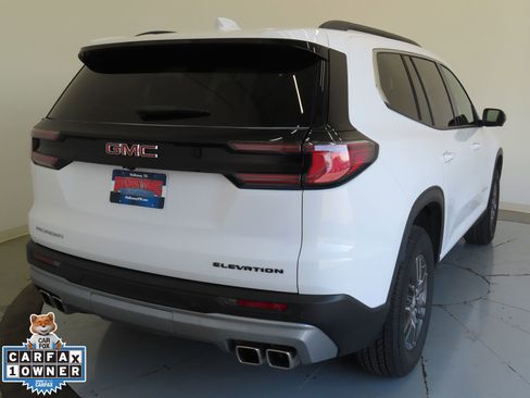 Used 2025 GMC Acadia Elevation image 4