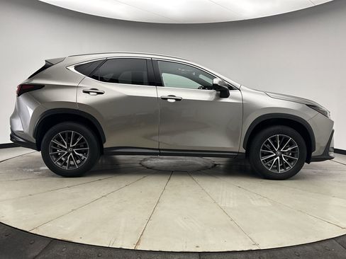 Used 2024 Lexus NX 350 AWD image 6