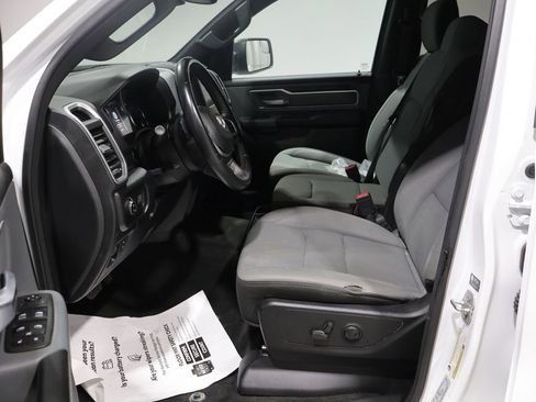 Used 2022 RAM 1500 Big Horn AWD/4WD image 11