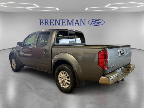 Used 2020 Nissan Frontier SV RWD image 8