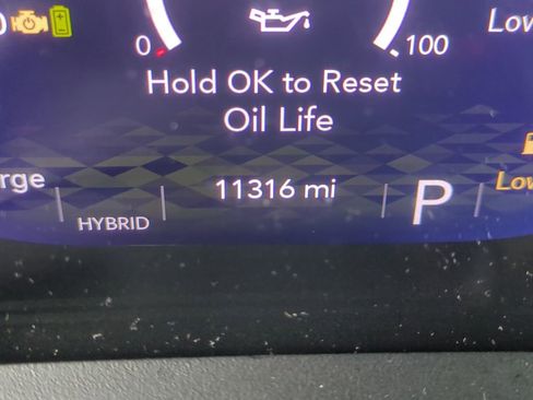 Used 2025 Jeep Wrangler Unlimited Sahara w/ Safety Group image 29