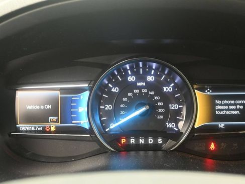 Used 2019 Ford Explorer Limited w/ Class III Trailer Tow Package FWD image 13