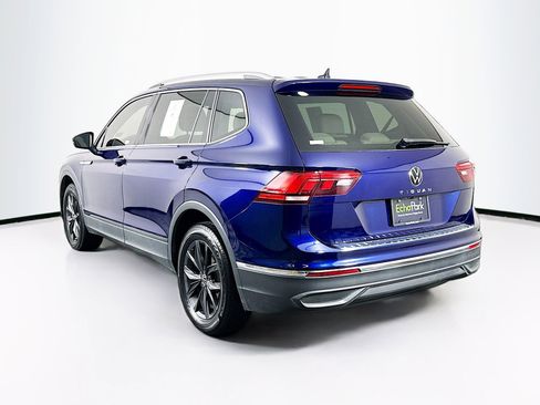 Used 2023 Volkswagen Tiguan SE FWD image 5