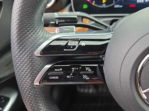 Certified 2024 Mercedes-Benz C 300 4MATIC Sedan image 21