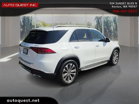 Used 2020 Mercedes-Benz GLE 450 4MATIC w/ MBUX Technology Package image 5