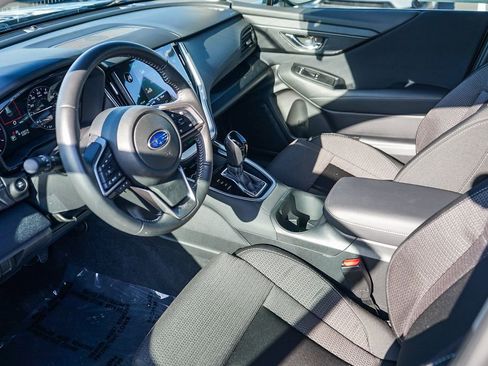 Used 2025 Subaru Outback Premium image 21
