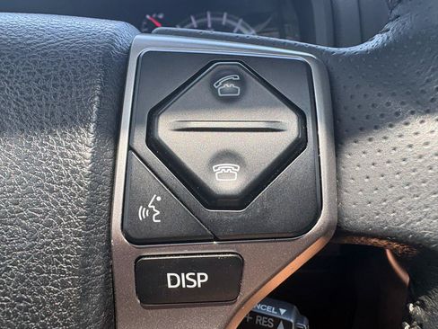 Used 2018 Toyota 4Runner Limited AWD/4WD image 41