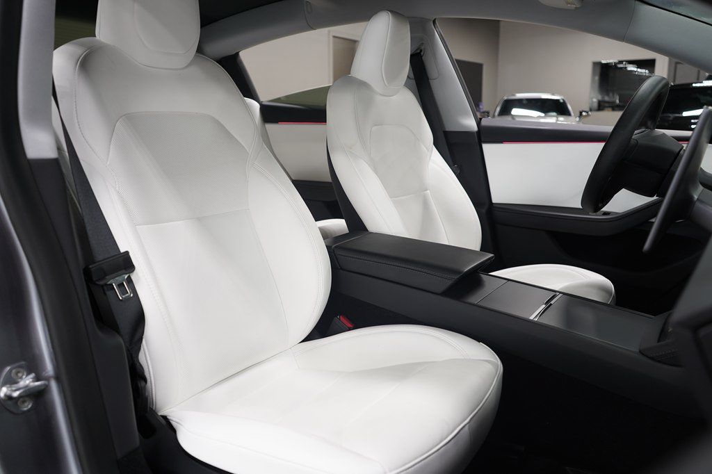 Used 2025 Tesla Model 3 Long Range RWD image 29