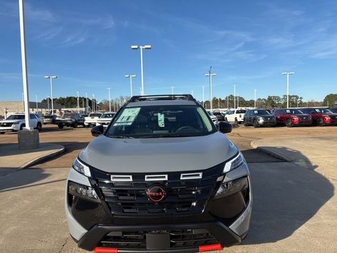 New 2026 Nissan Rogue Rock Creek image 6