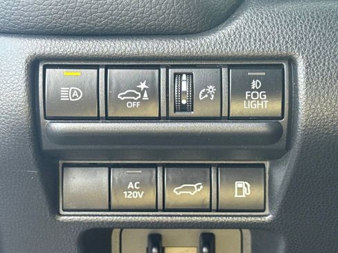 Used 2024 Toyota Land Cruiser image 27