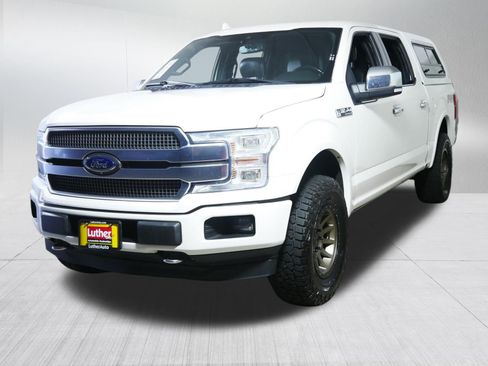 Used 2018 Ford F150 Platinum w/ Equipment Group 701A Luxury AWD/4WD image 3