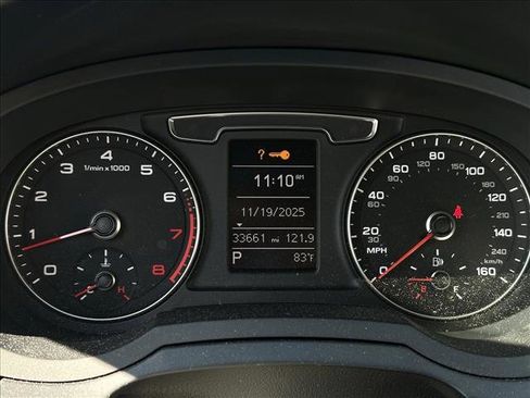 Used 2018 Audi Q3 2.0T Premium w/ Convenience Package image 12